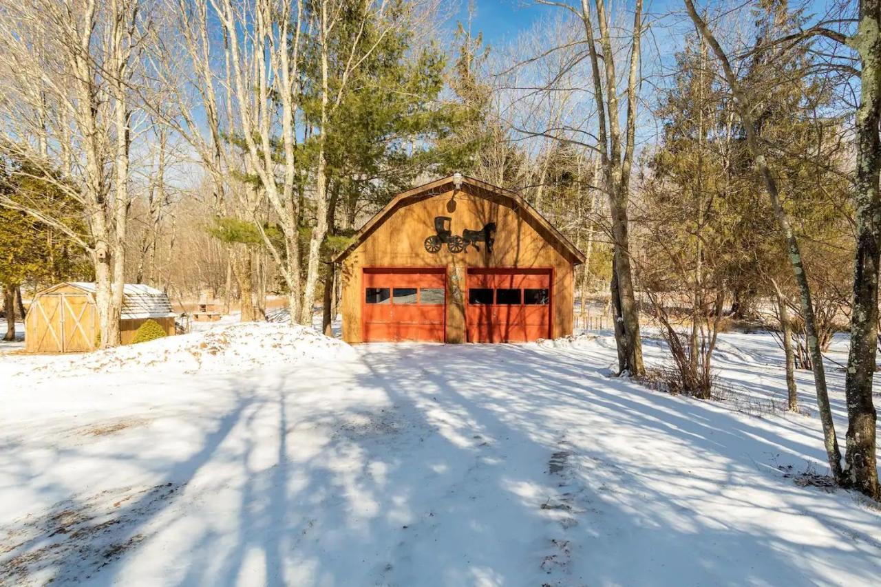 Bluebird Manor On The Water, 2 Acres & Amenities Liberty Exterior foto