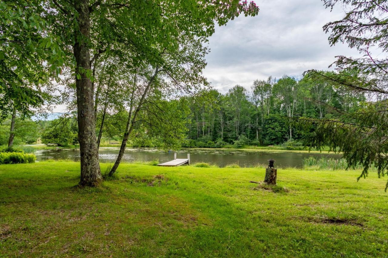 Bluebird Manor On The Water, 2 Acres & Amenities Liberty Exterior foto